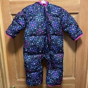 Columbia Snowsuit 6-12m